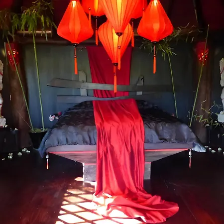 펜션 Le Nid Du Dragon Rouge